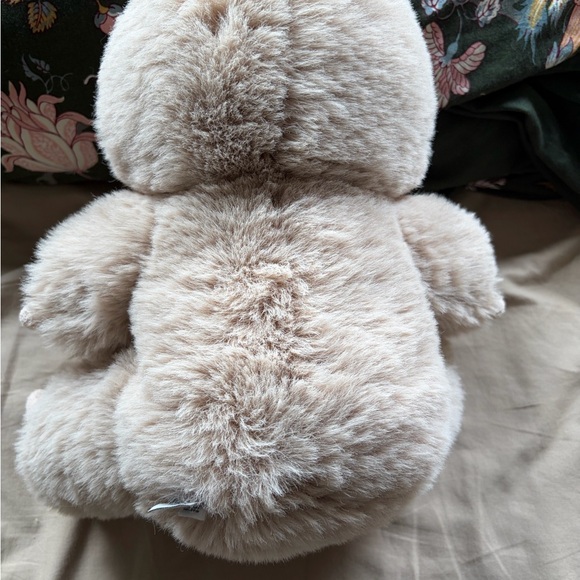 Jellycat Bo Bigfoot Plush - Picture 2 of 3